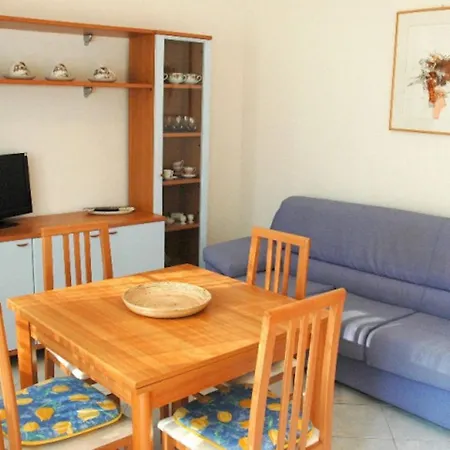 With Patio Near The Λινιάνο Σαμπιαντόρο