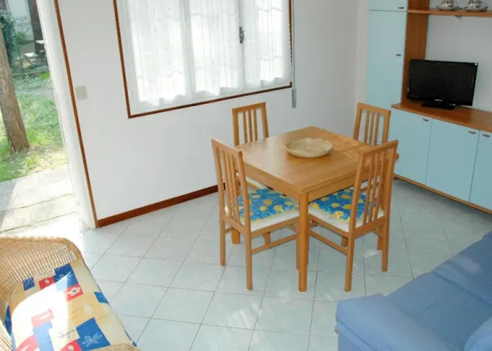 Villa With Patio Near The *